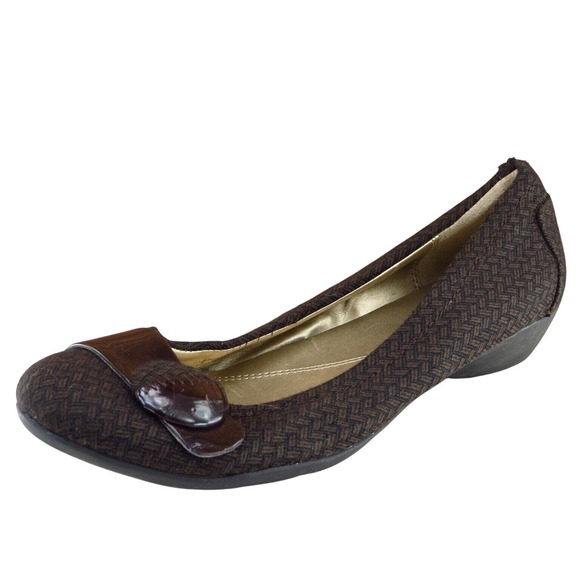 Naturalizer Shoes - Naturalizer Size 9.5 M Brown Smoking‎ Flats Shoes Fabric Women Hasten